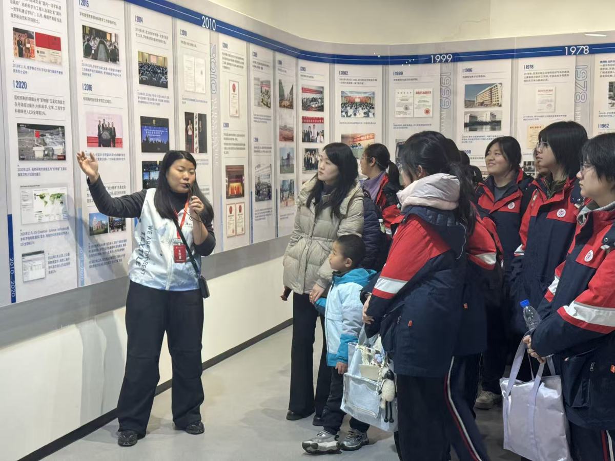 91cba2e387bfd16eb7ab237035c702c.jpg william威廉亚洲官方